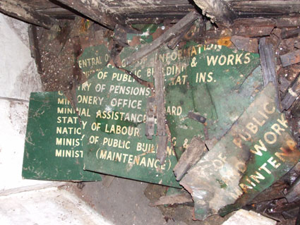 damaged sign